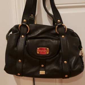 Michael Kors Black snatchel